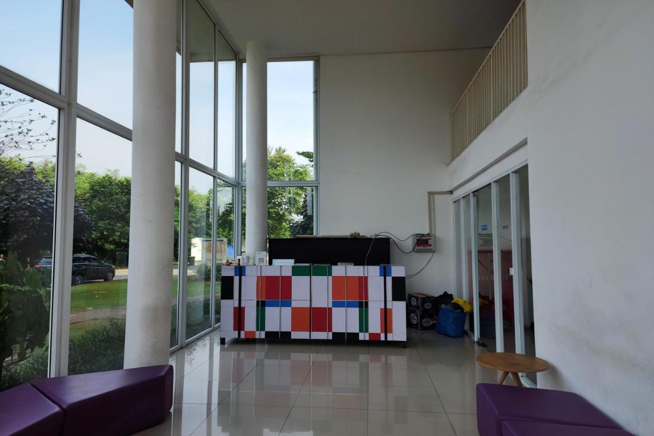 Barata Hotel Near Bandara Soekarno Hatta Tangerang Bagian luar foto